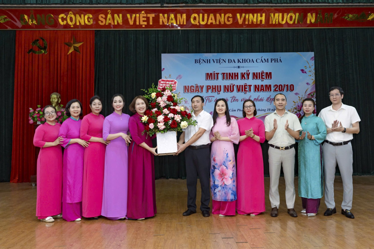 Công Đoàn Bệnh Viện Đa Khoa Cẩm Phả Kỷ Niệm 96 Năm Ngày Thành Lập Hội Liên Hiệp Phụ Nữ Việt Nam